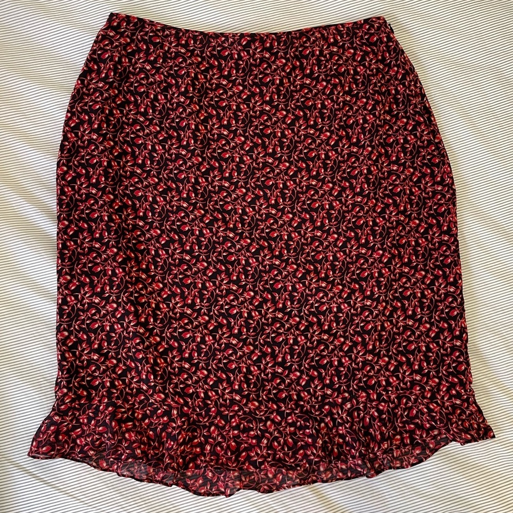 I.N.C Silk Red/Black Tiny Floral Print Above the Knee Frill Y2K Skirt size 14
